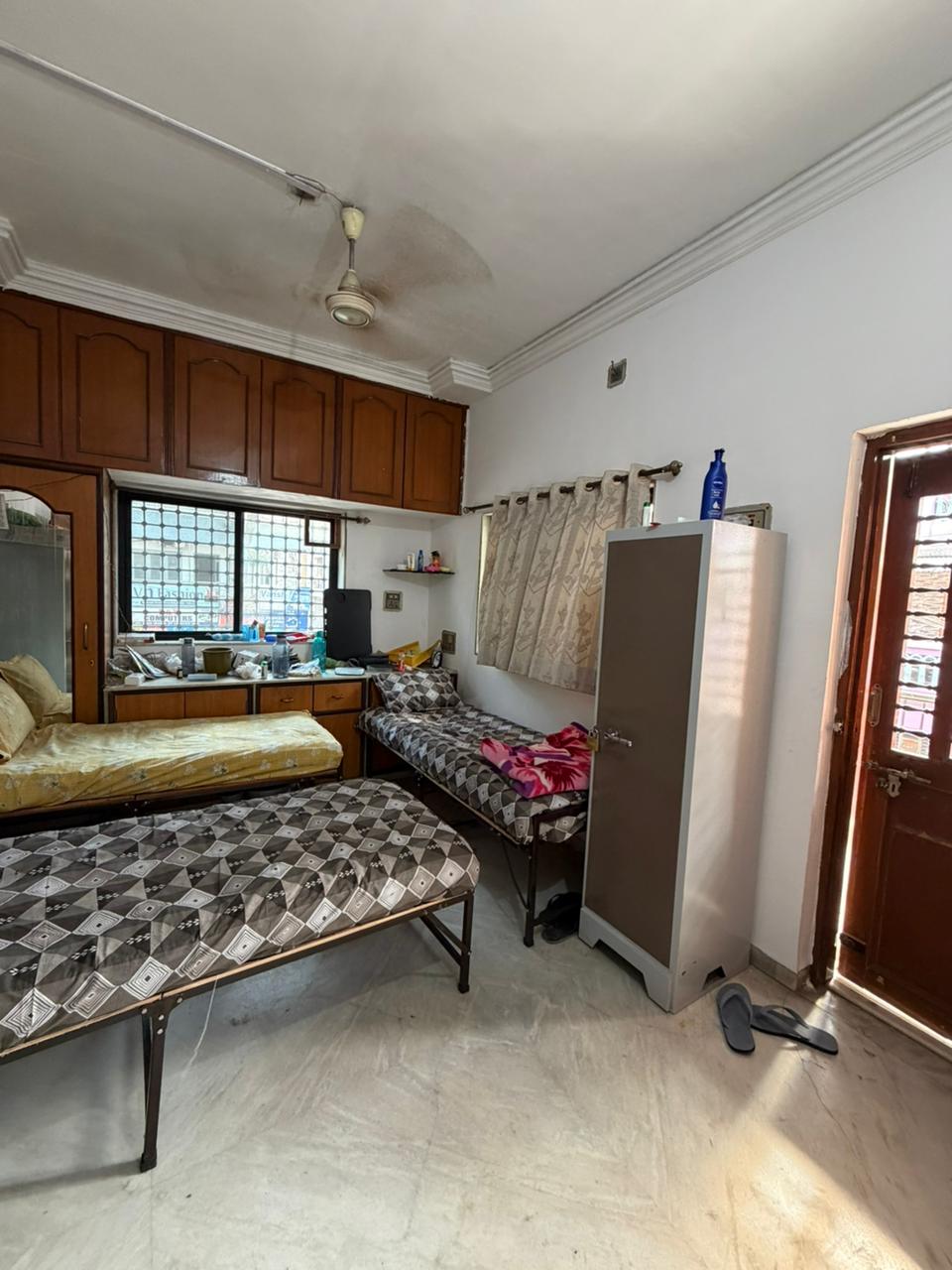 Room No 1 - 3 Sharing